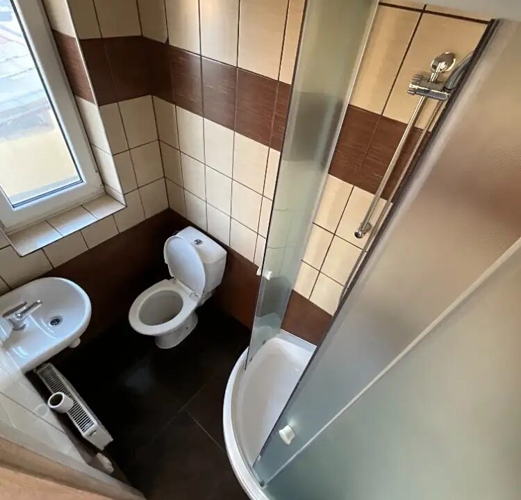 68a8