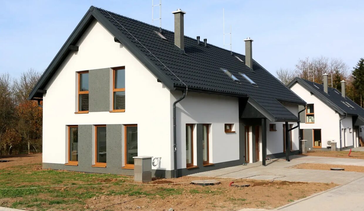 c949