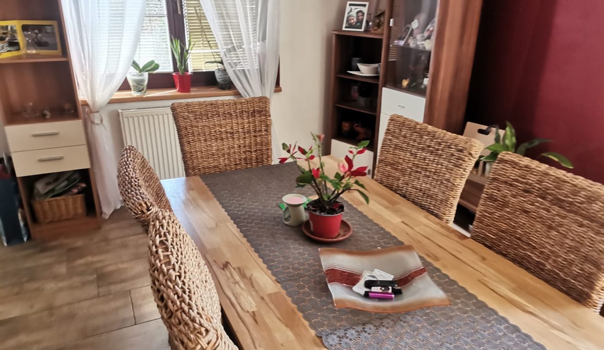 WhatsApp Image 2026-04-04 at 19.35.34